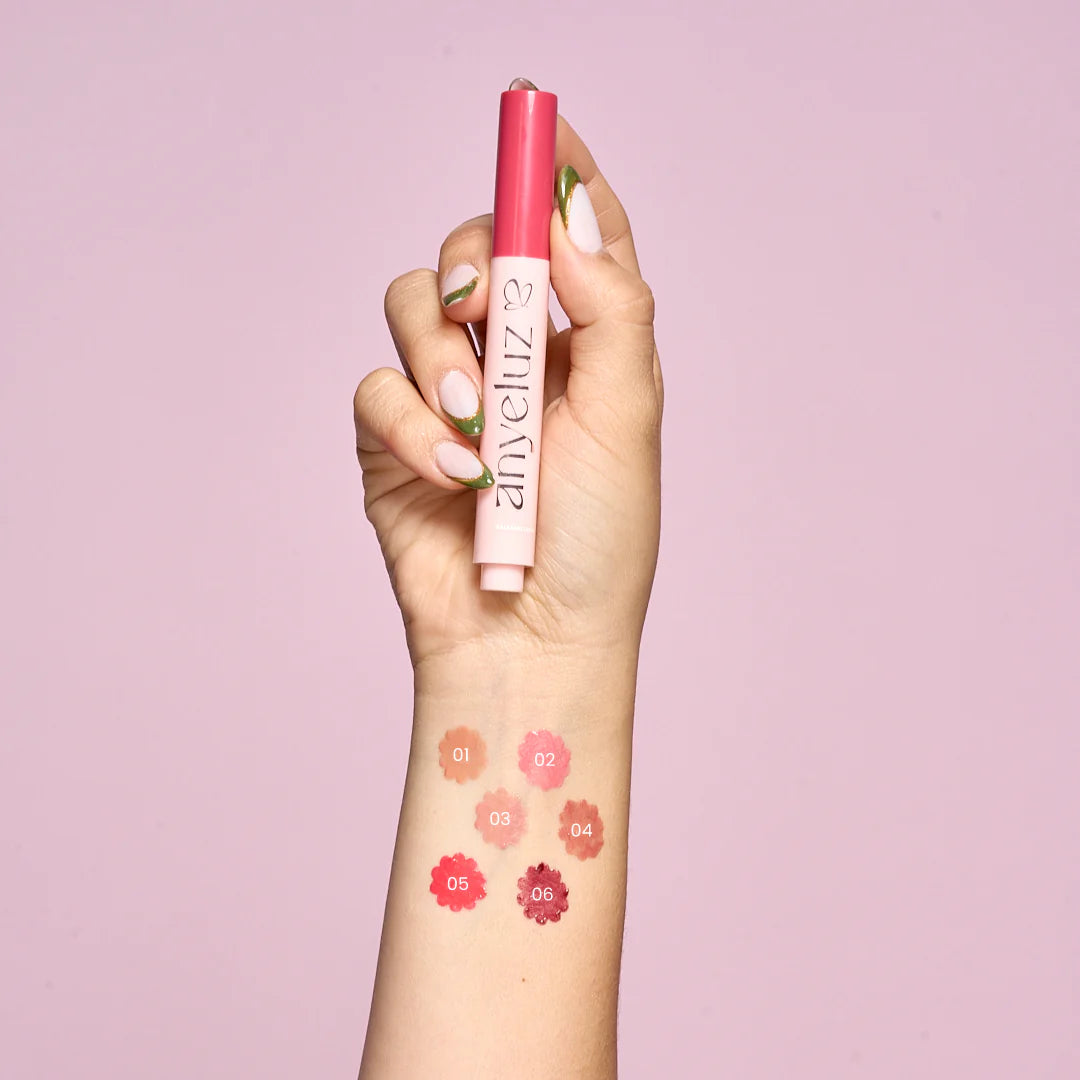 BRILLO LABIAL EN BARRA CLICK ANYELUZ